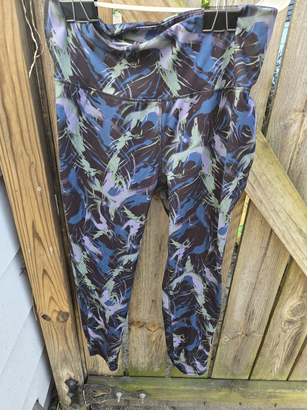 MTA Sport Multicolor Abstract Athletic Top - Blue, Green, Black